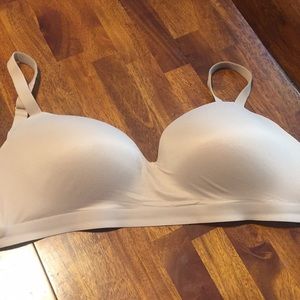 Nude Soma 36DD Enbliss Wireless Bra